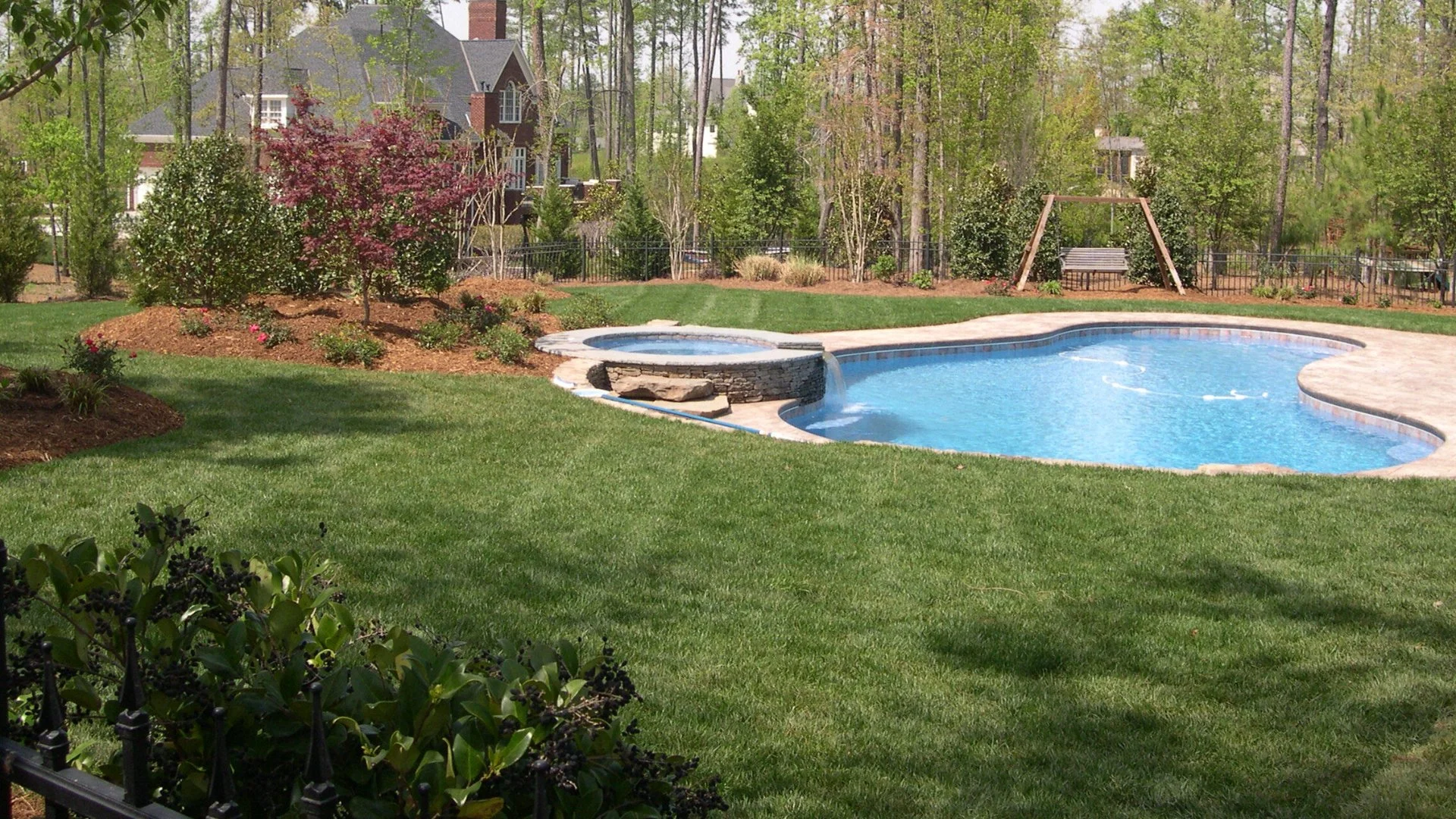 Is Hiring Pros for Pool Maintenance Worth It?