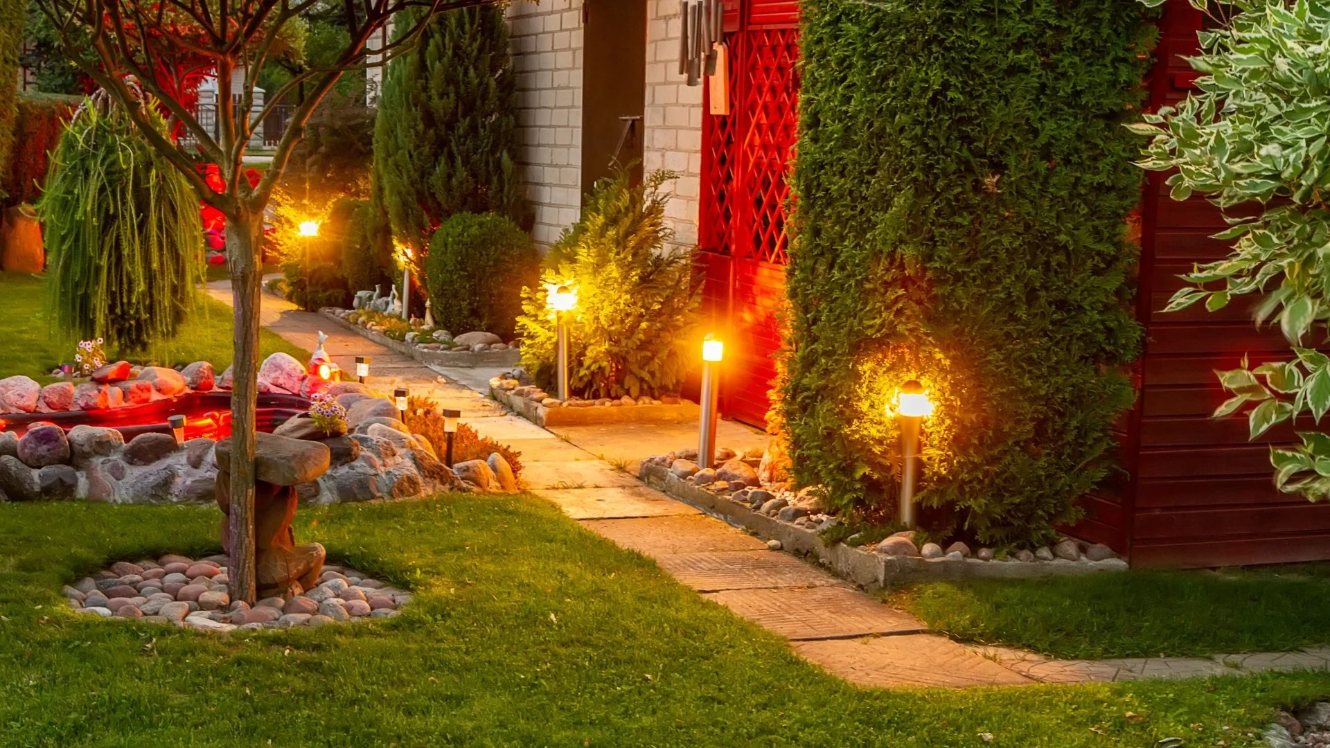 What Does It Cost to Have an Outdoor Lighting System Repaired?