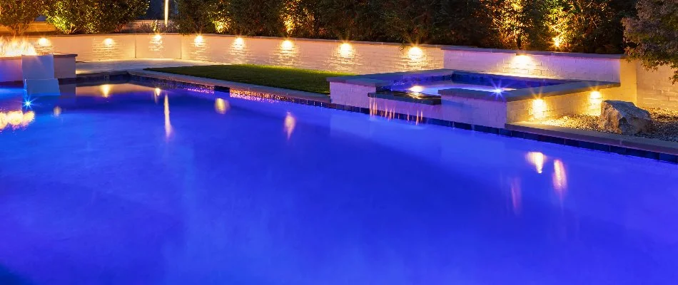 Pool with spa in Cary, NC.